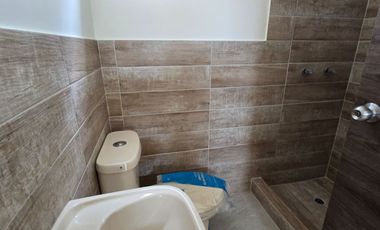 Vendo Moderna Casa de Estreno en Urbanización Savali, tu Nuevo Hogar Vía Salitre