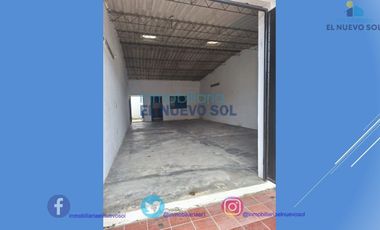 ¡¡SUPER GANGA COMPRA YA CASA BODEGA UBICADA EN SECTOR COMERCIAL!!AV CATAMA