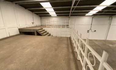 Venta de bodega de 400 m2 a 15 metros de Blvrd Tultitlan poniente