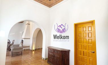 CASA RESIDENCIAL EN RENTA COL MARFIL