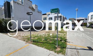 Venta de Terreno en Esquina Solares en El Exclusivo Coto Eucaliptos