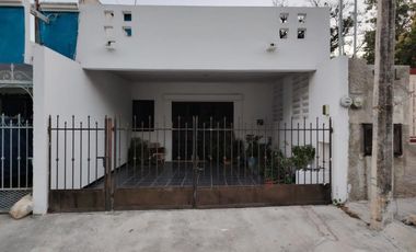 CASA EN VENTA DE UNA PLANTA UBICADA EN EL CENTRO DE MÉRIDA YUCATÁN