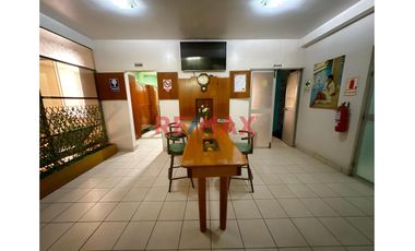 Se Vende Edificio Implementado Para El Giro De Negocio: Bienestar Y Salud