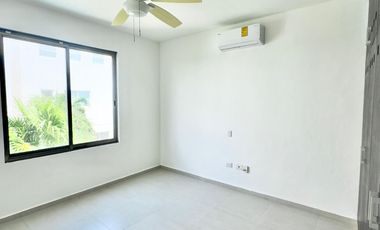 RENTA CASA SIN AMUEBLAR EN HUAYACAN
