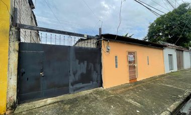 CIUDADELA AUTORIDAD PORTUARIA, SUR DE LA CIUDAD, VENDO BONITA CASA UNA PLANTAM DOS DORMITORIOS, OPORTUNIDAD