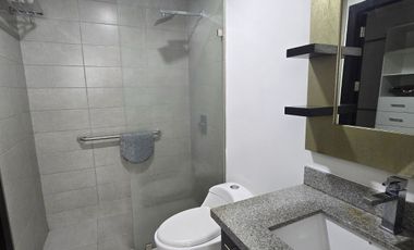Alquilo QUO Luxury Apartaments, amoblado Frente Mall del Sol 2 dormitorios