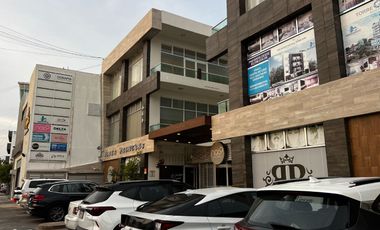 LOCALES COMERCIALES EN RENTA EN PLAZA PALMERAS | ARLETTE FLORES