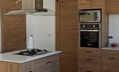 Amplia Casa en venta en residencial club Norte Mérida con 4 recamaras