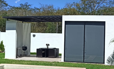 Amplia Casa en venta en residencial club Norte Mérida con 4 recamaras