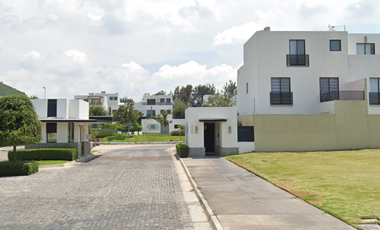 CASA EN REMATE EN FRACCIONAMIENTO ADAMAR JALISCO
