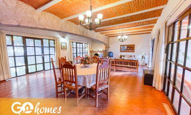 Casa en venta en Tequisquiapan, fraccionamiento centrico Los claustros!