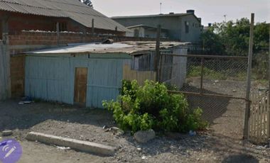 ¡Vendo Terreno de 400,95m² en Pleno Centro de General Villamil Playas!