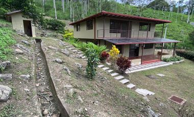 VENTA DE FINCA SAN ANTONIO DEL TEQUENDAMA