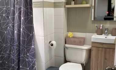 CASA EN VENTA REMODELADA 3 PISOS