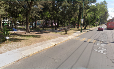 ¡¡Atención Inversionistas!! Venta de Casa en Remate Bancario, Col. Paseos de Churubusco ,Iztapalapa, Ciudad de México