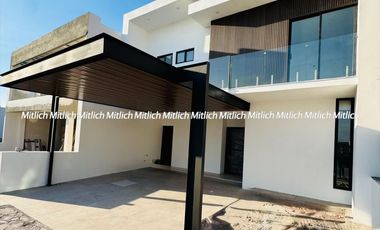 CASA EN VENTA  FRACC. ALTOZANO $5,700,000.