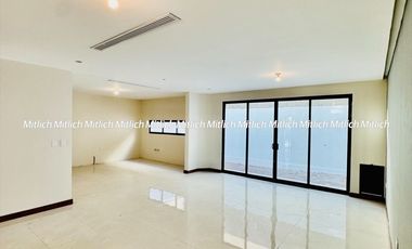 CASA EN VENTA  FRACC. ALTOZANO $5,700,000.