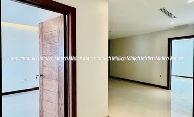 CASA EN VENTA  FRACC. ALTOZANO $5,700,000.