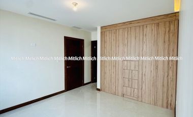 CASA EN VENTA  FRACC. ALTOZANO $5,700,000.