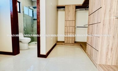 CASA EN VENTA  FRACC. ALTOZANO $5,700,000.