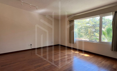 RESIDENCIA ESPECTACULAR  EN VENTA LISTA PARA HABITAR EN CLUB DE GOLF VALLESCONDIDO.