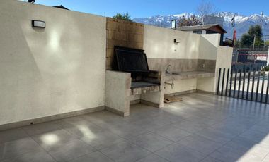 Con excelente conectividad, Se Vende Departamento, Ideal Inversión Inmobiliaria 1 Dormitorio 1 Baño 1 Estacionamiento, Macul