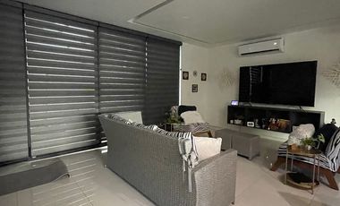 SE VENDE EXCLUSIVA CASA CON PANELES SOLARES EN PLAYA DEL CARMEN DE ENTREGA INMEDIATA