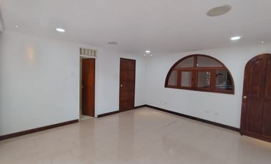 CASA EN ARRIENDO EN SAN JOAQUIN