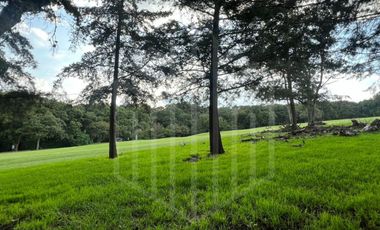 CASA EXCLUSIVA EN VENTA CON VISTA AL GOLF EN VALLESCONDIDO