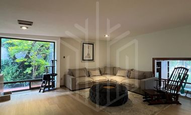 CASA EXCLUSIVA EN VENTA CON VISTA AL GOLF EN VALLESCONDIDO