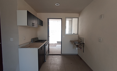 CASA EN VENTA FRACCIONAMIENTO LAS PALMAS, TLAJOMULCO
