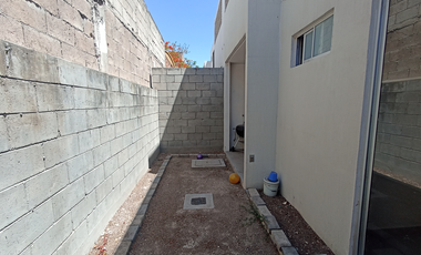 CASA EN VENTA FRACCIONAMIENTO LAS PALMAS, TLAJOMULCO