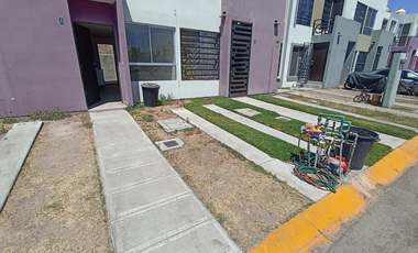 CASA EN VENTA FRACCIONAMIENTO LAS PALMAS, TLAJOMULCO