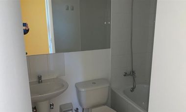 Depto a pasos Troncal, sector calle Cardenal Samore