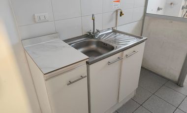 Depto a pasos Troncal, sector calle Cardenal Samore