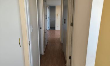 Depto a pasos Troncal, sector calle Cardenal Samore