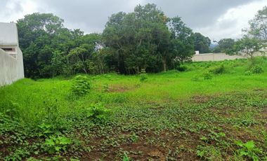 VENDO TERRENO EN EL FRACC LAS MINAS, COATEPEC, VER