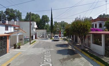 ¡¡Atención Inversionistas!! Venta de Remate en Amplia y Linda Casa con Posesión entrega inmediata en Cuautitlán Izcalli.