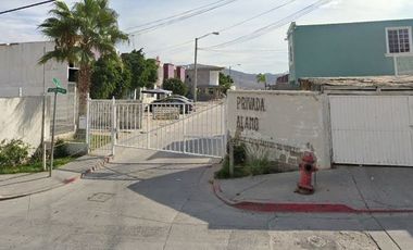 Sk16 - Casa En Remate Bancario En C.de Los Abetos, Priv Alamo, Paseos Del Vergel tijuana B.c. (65% Debajo Del Valor Comercial Solo Recurso Propio)