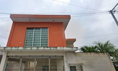 BONITA CASA EN COLONIA CARIBE CHETUMAL QUINTANA ROO