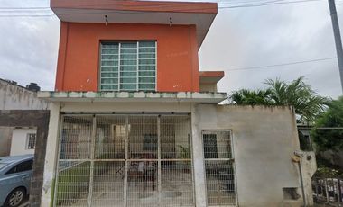 BONITA CASA EN COLONIA CARIBE CHETUMAL QUINTANA ROO