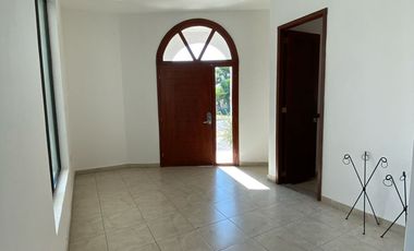 Casa en RENTA, Fracc. Vista Real, San Andrés Cholula, Pue.
