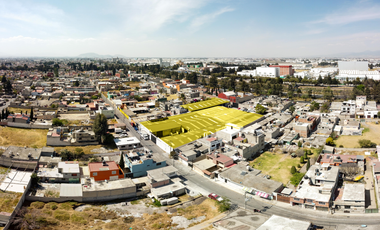 Bodega en renta San Mateo Atenco, frente zona industrial, paseo tollocan, salida a dos calles.