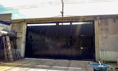 Bodega en renta San Mateo Atenco, frente zona industrial, paseo tollocan, salida a dos calles.