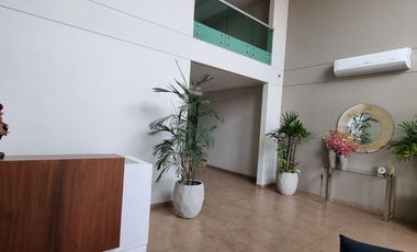 Alquilo Departamento 3 Dormitorios La Vista Towers 2 Parqueos Sector City Mall