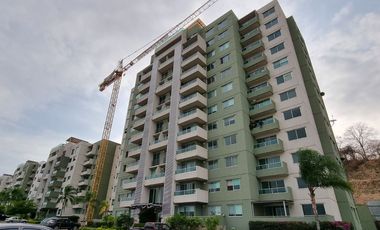 Alquilo Departamento 3 Dormitorios La Vista Towers 2 Parqueos Sector City Mall