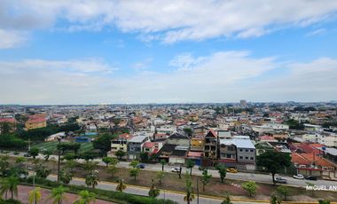 Alquilo Departamento 3 Dormitorios La Vista Towers 2 Parqueos Sector City Mall