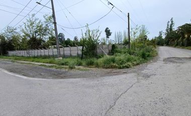 Se vende 1 Á, con cHasa y centro de evento, Patente