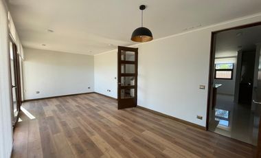 SE VENDE CASA