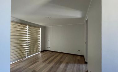 SE VENDE CASA